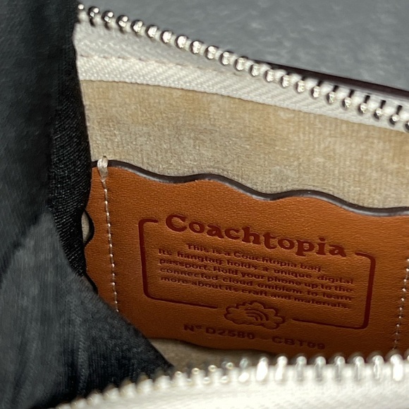 Coachtopia SMALL WAVY SHOULDER BAG - Picture 12 of 13
